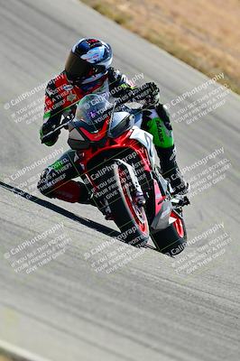 media/May-31-2025-Classic Track Day (Sat) [[da23ab3028]]/Group A/Session 2 (Turns 1 and 3)/